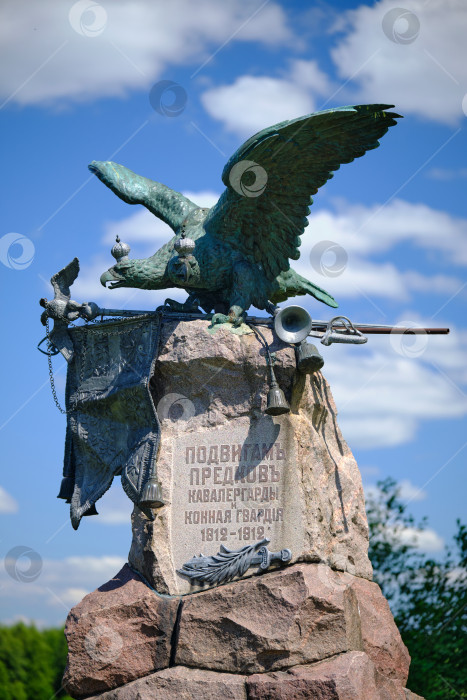 Скачать Бородино, Московская область. Бородинское поле. Монумент кавалергардам и конной гвардии. фотосток Ozero
