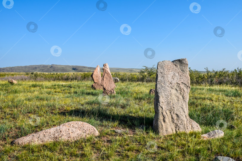 Скачать Менгиры фотосток Ozero