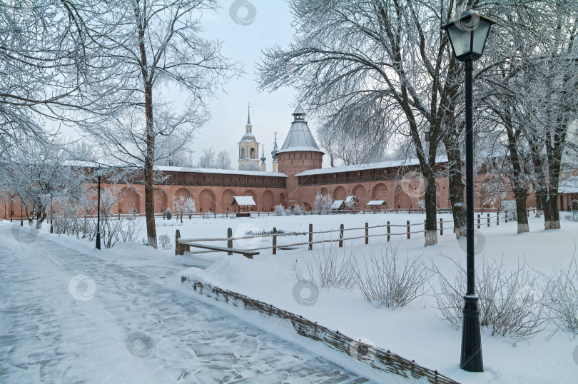 Скачать Зима в православном монастыре. фотосток Ozero