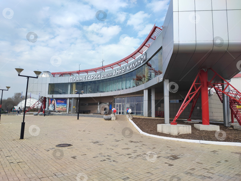 Скачать Новосибирский планетарий. фотосток Ozero