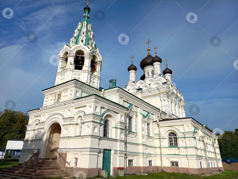Скачать Троицкая церковь, Ивангород, Ленинградская область фотосток Ozero