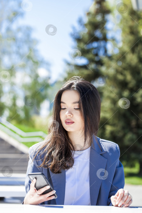 Скачать Крупным планом красивая азиатская казахская брюнетка фотосток Ozero