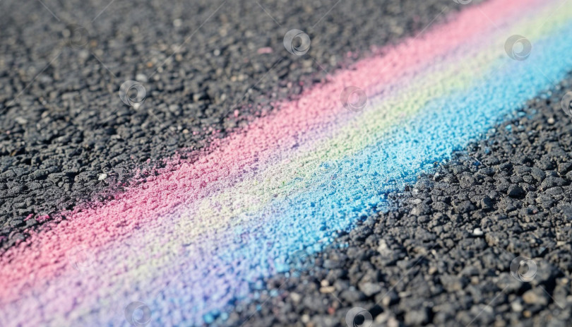 Скачать Асфальт раскрашен пастельными мелками. Создан искусственный интеллект. фотосток Ozero