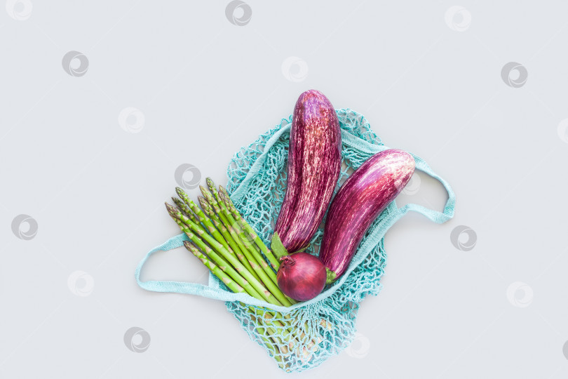Скачать Хозяйственная сумка из хлопчатобумажной сетки для свежих органических овощей фотосток Ozero