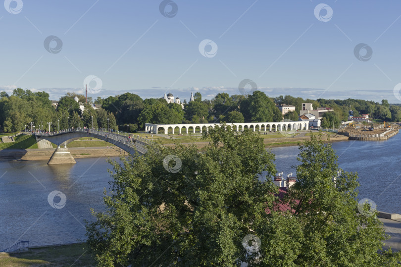 Скачать Вид на реку Волхов с колокольни Софийского собора. фотосток Ozero