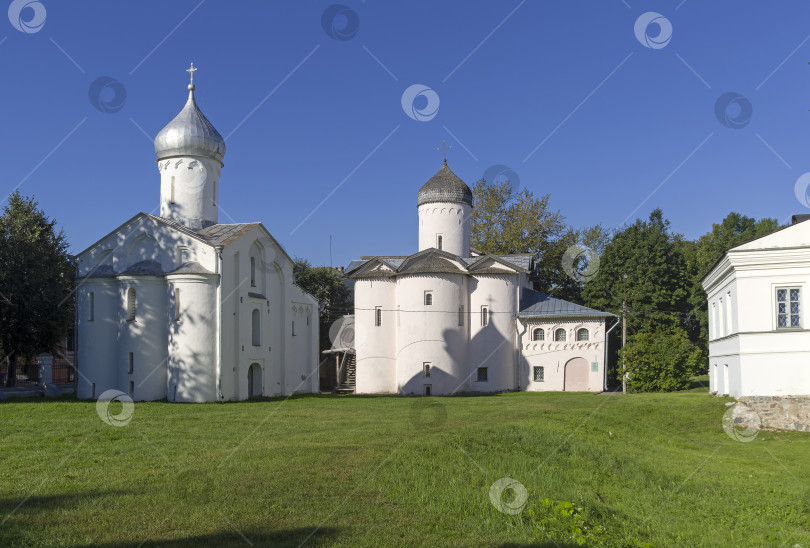 Скачать Православные соборы в Великом Новгороде, Россия. фотосток Ozero