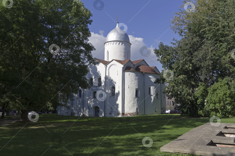 Скачать Православный собор в Великом Новгороде, Россия. фотосток Ozero