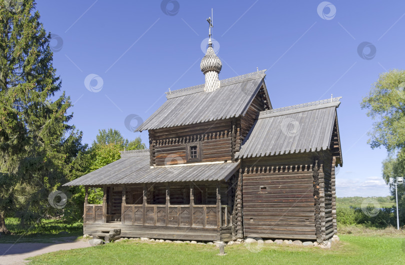 Скачать Деревянная церковь, построенная в конце шестнадцатого века. фотосток Ozero