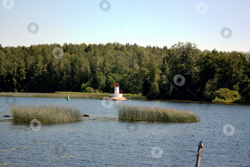 Скачать Маяк на реке фотосток Ozero