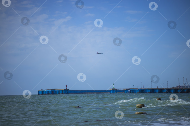 Скачать город Сочи, страна Россия, март 2025 года, фотосток Ozero