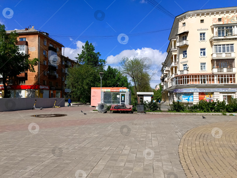 Скачать Бульвар Культуры в Екатеринбурге фотосток Ozero