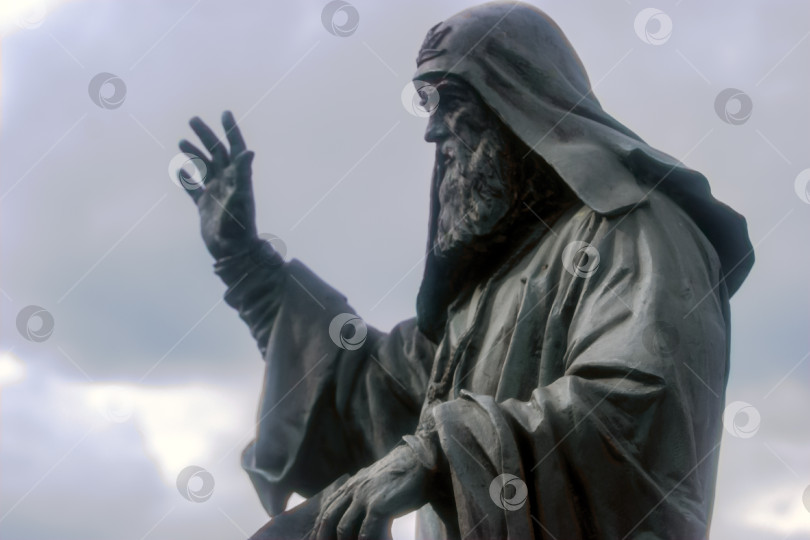 Скачать Памятник патриарху Гермогену фотосток Ozero