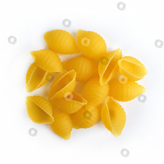 Скачать Макароны на белом фоне. фотосток Ozero