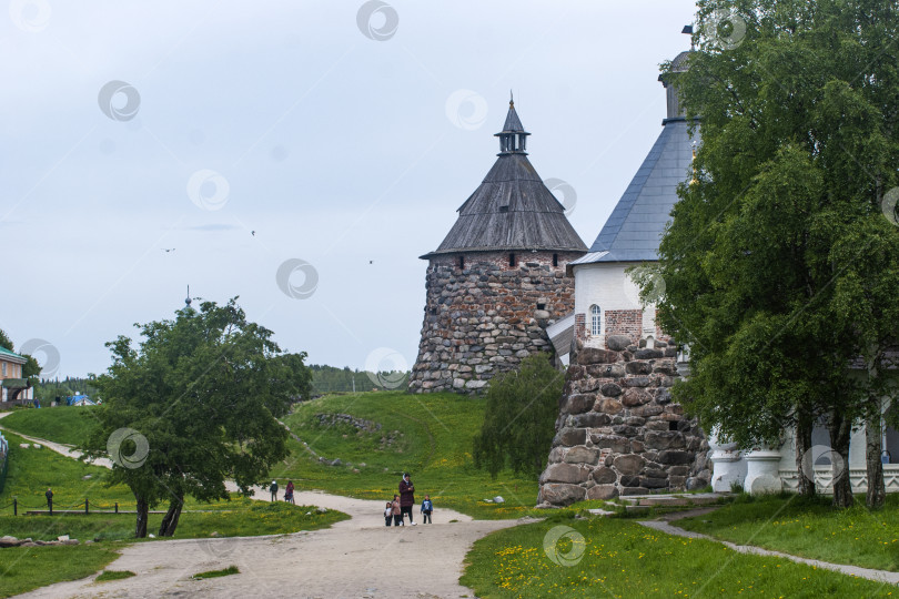 Скачать Вдоль соловецкого кремля фотосток Ozero