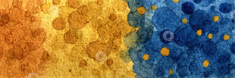 Скачать Акварельная иллюстрация с яркими оранжевыми и синими вкраплениями, создающая абстрактный фон из сочетания цветов, идеально подходит для художественного оформления и творческих проектов. фотосток Ozero