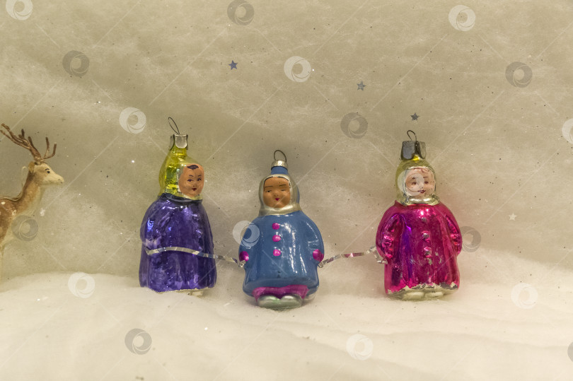Скачать Старые советские новогодние игрушки фотосток Ozero