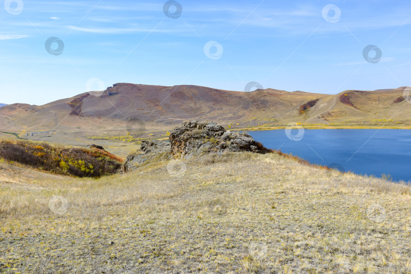 Скачать Осенний пейзаж фотосток Ozero
