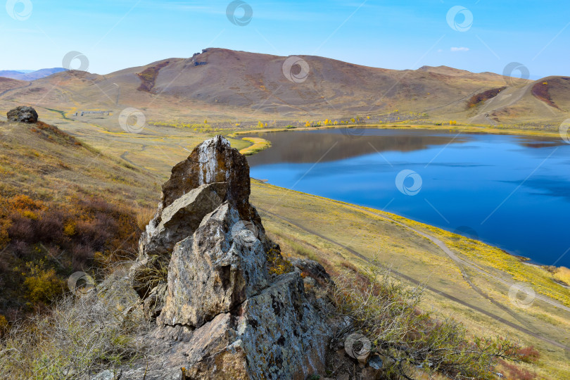 Скачать Осенний пейзаж фотосток Ozero