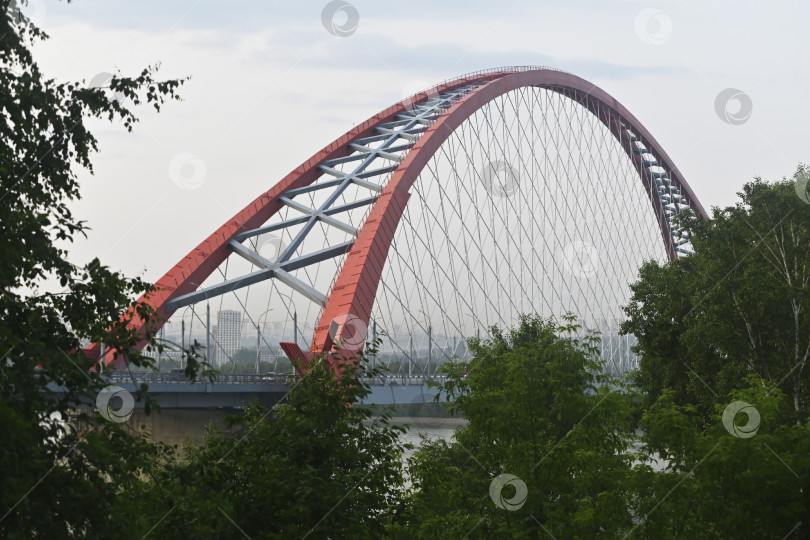 Скачать арка бугринского моста фотосток Ozero