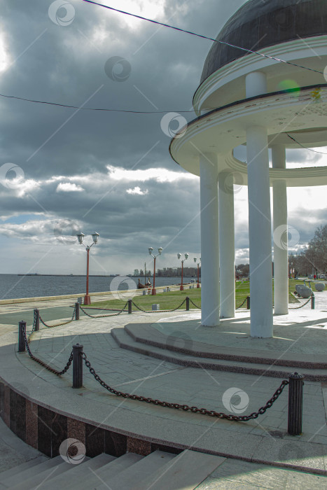 Скачать Ротонда в Петрозаводске мая 2025 фотосток Ozero