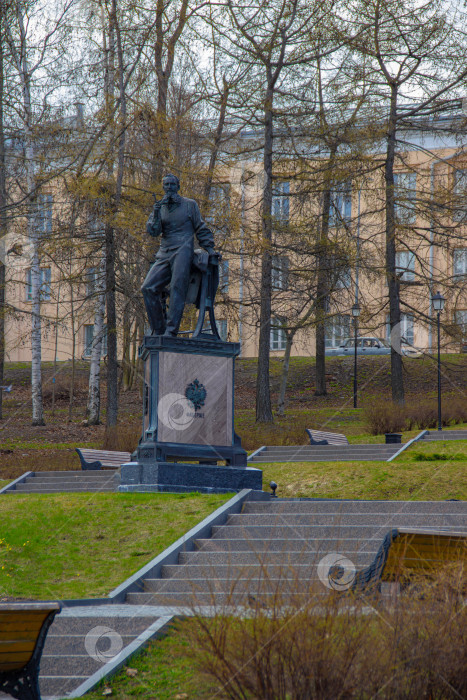Скачать Памятник Михаил Перхин фотосток Ozero