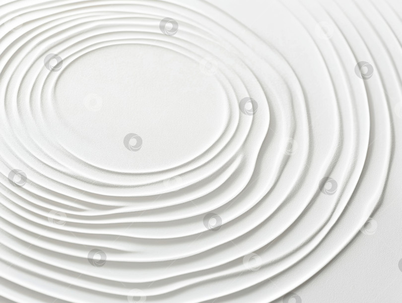 Скачать Минималистичный белый фон с тонкой круговой рябью для создания современных дизайнерских и художественных концепций фотосток Ozero
