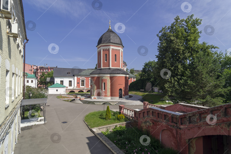 Скачать Кафедральный собор в православном монастыре. Москва. фотосток Ozero
