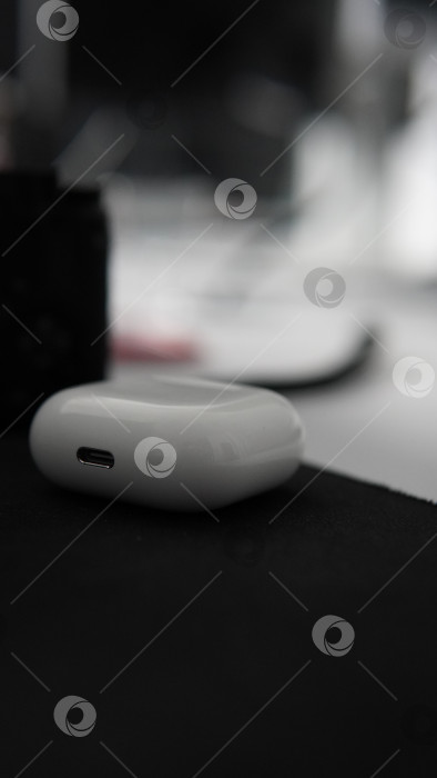 Скачать Наушники TWS Apple Airpods фотосток Ozero