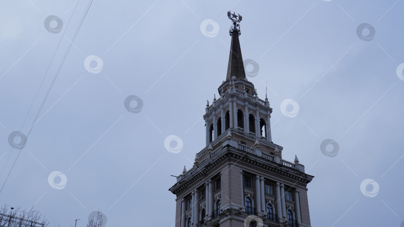 Скачать Высотка у Девицкого выезда фотосток Ozero