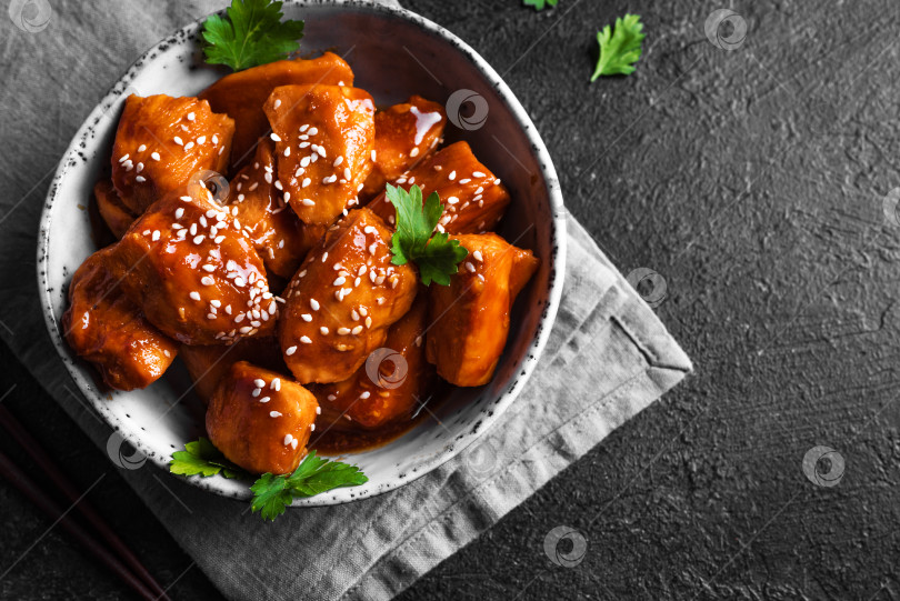 Скачать Кусочки курицы Терияки фотосток Ozero