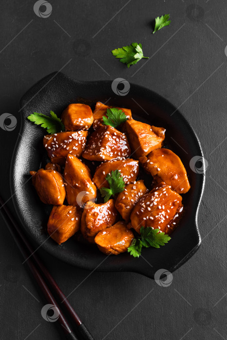 Скачать Кусочки курицы Терияки фотосток Ozero