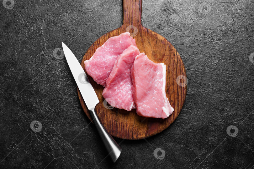 Скачать Сырое свиное мясо фотосток Ozero
