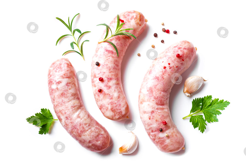 Скачать Сырокопченые сосиски со специями и розмарином фотосток Ozero