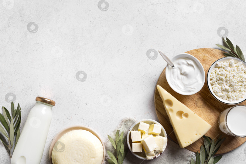 Скачать Различные молочные продукты фотосток Ozero
