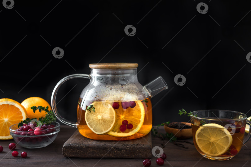 Скачать Чай из цитрусовых и клюквы фотосток Ozero