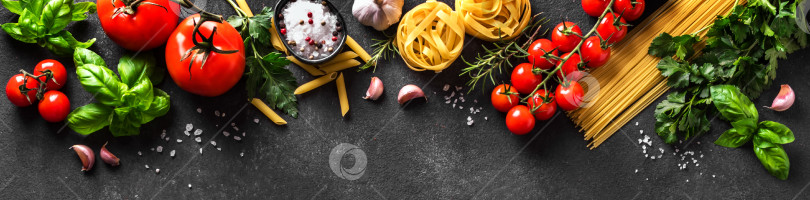 Скачать Макароны, овощи, основы приготовления пищи фотосток Ozero