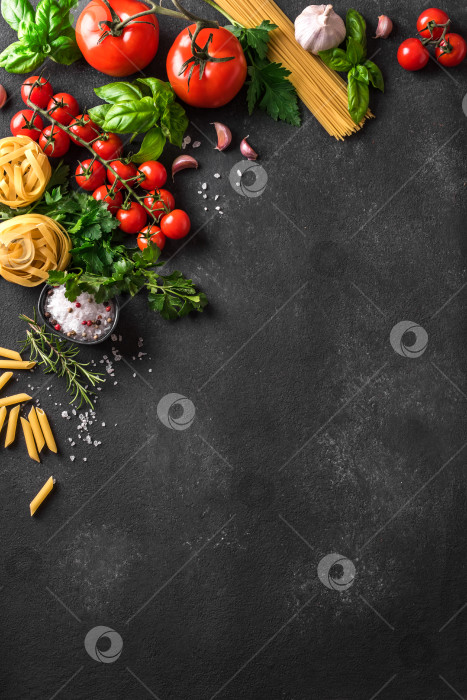 Скачать Основа для приготовления с макаронами и овощами фотосток Ozero