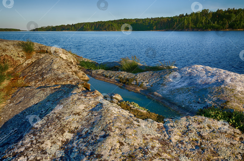 Скачать Вид со скалы  фотосток Ozero