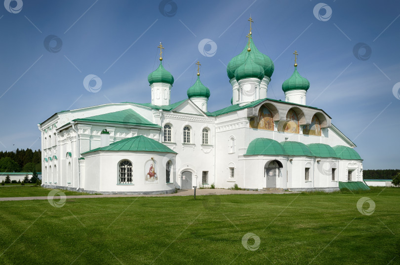 Скачать Спасо-Преображенский собор фотосток Ozero