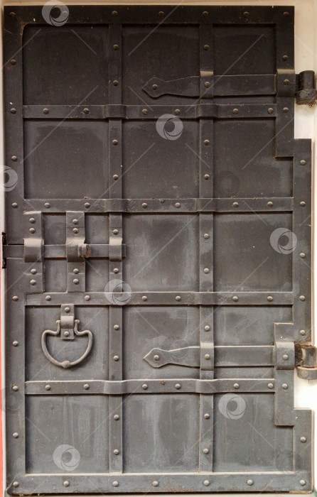 Скачать Старинные металлические ворота фотосток Ozero