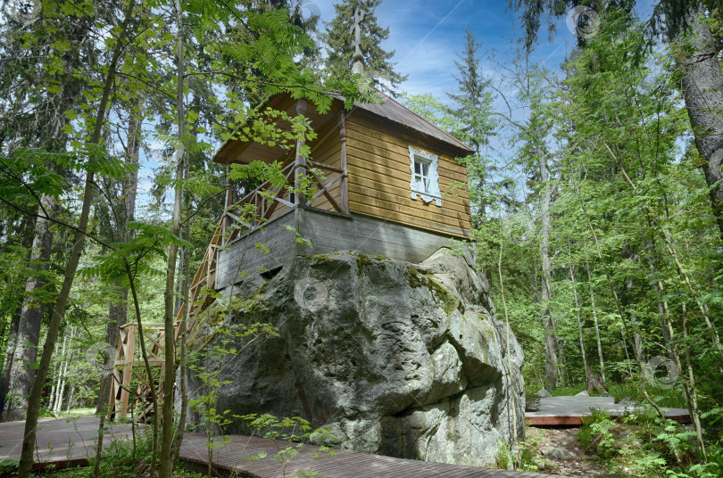Скачать Часовня на конском камне фотосток Ozero