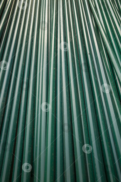 Скачать зеленые трубы фотосток Ozero