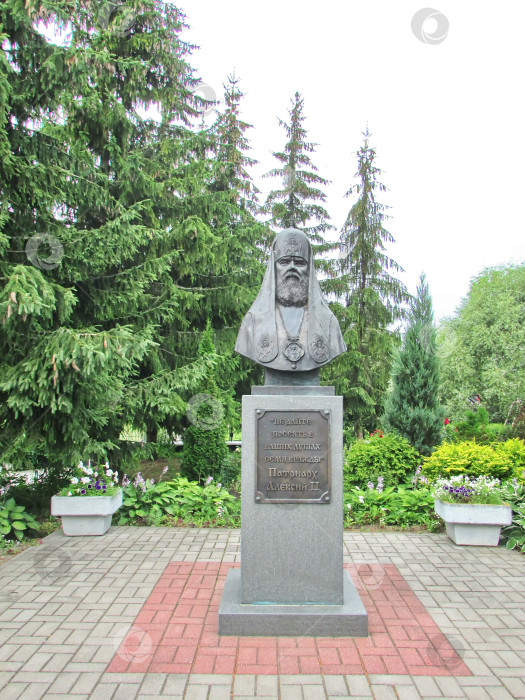 Скачать Бюст патриарха Алексия II фотосток Ozero