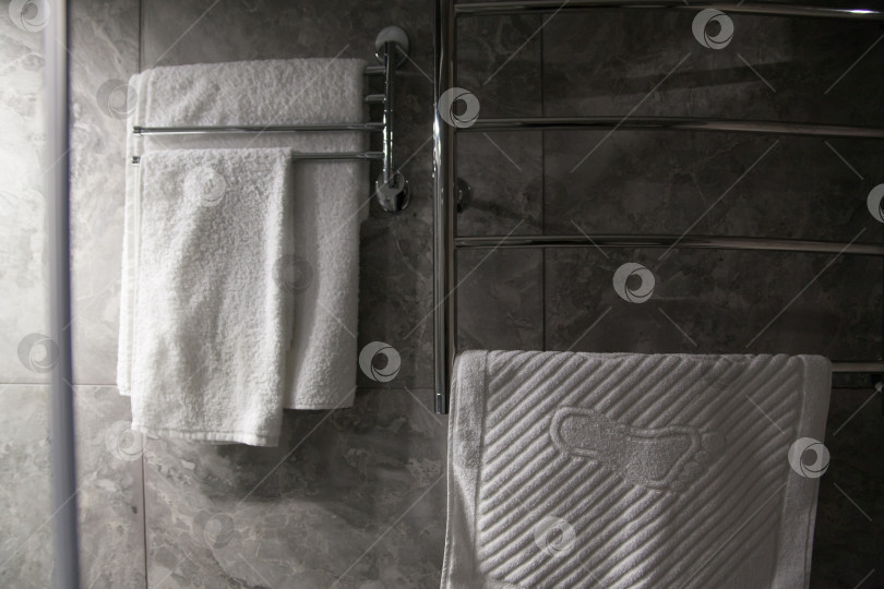 Скачать Душевая комната в стиле лофт. домашняя ванная комната фотосток Ozero