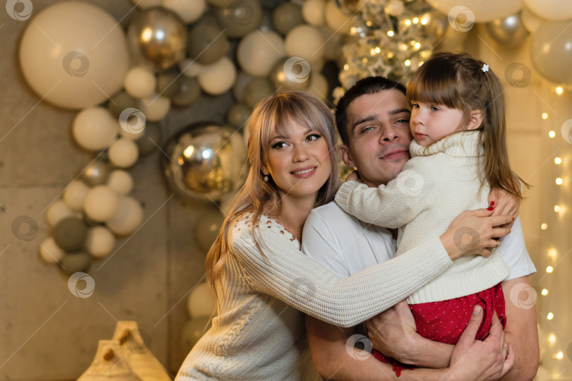 Скачать Рождественское семейное времяпрепровождение фотосток Ozero