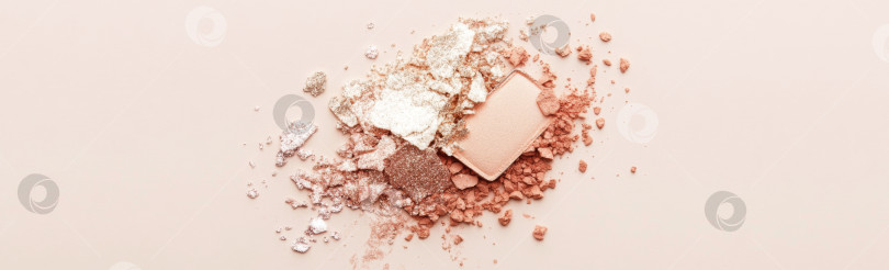 Скачать Косметические текстуры теней для век и румян с размытыми мазками, подходящие в качестве фона фотосток Ozero