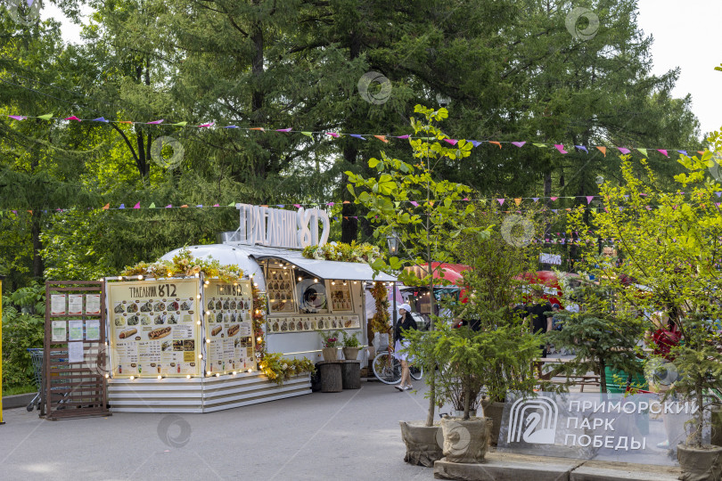 Скачать палатка фуд корта фотосток Ozero