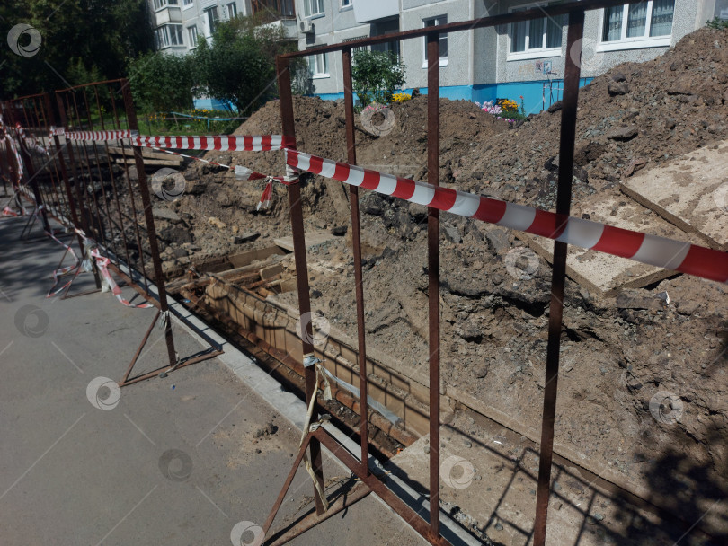 Скачать Замена старых изношенных водопроводных труб фотосток Ozero