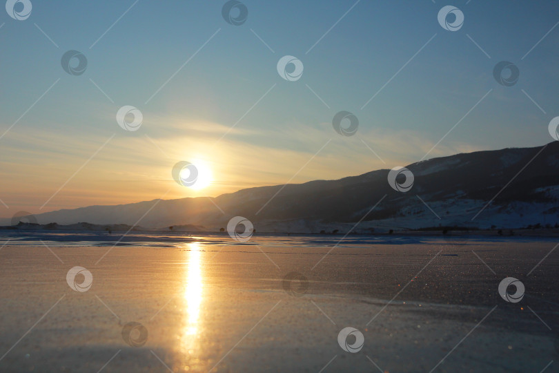 Скачать Закат фотосток Ozero