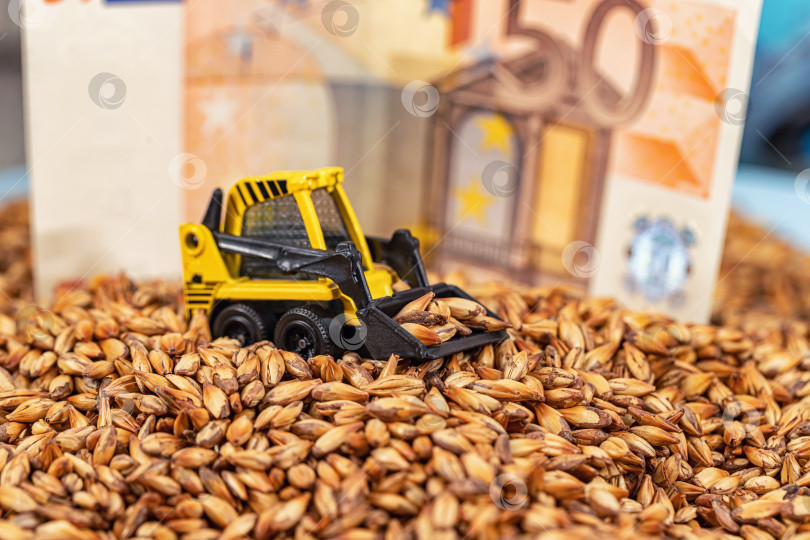 Скачать Концепция: сбор большого урожая зерна для продажи на мировых рынках фотосток Ozero